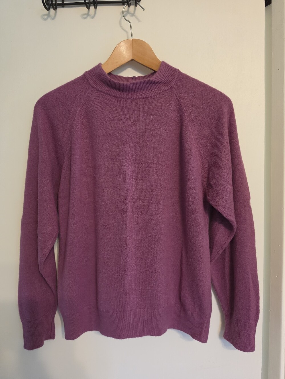 Vintage Designers Originals Mock Neck Sweater Size Medium